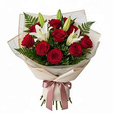 Букет цветов из:  Лилии и Розы в Лесколово