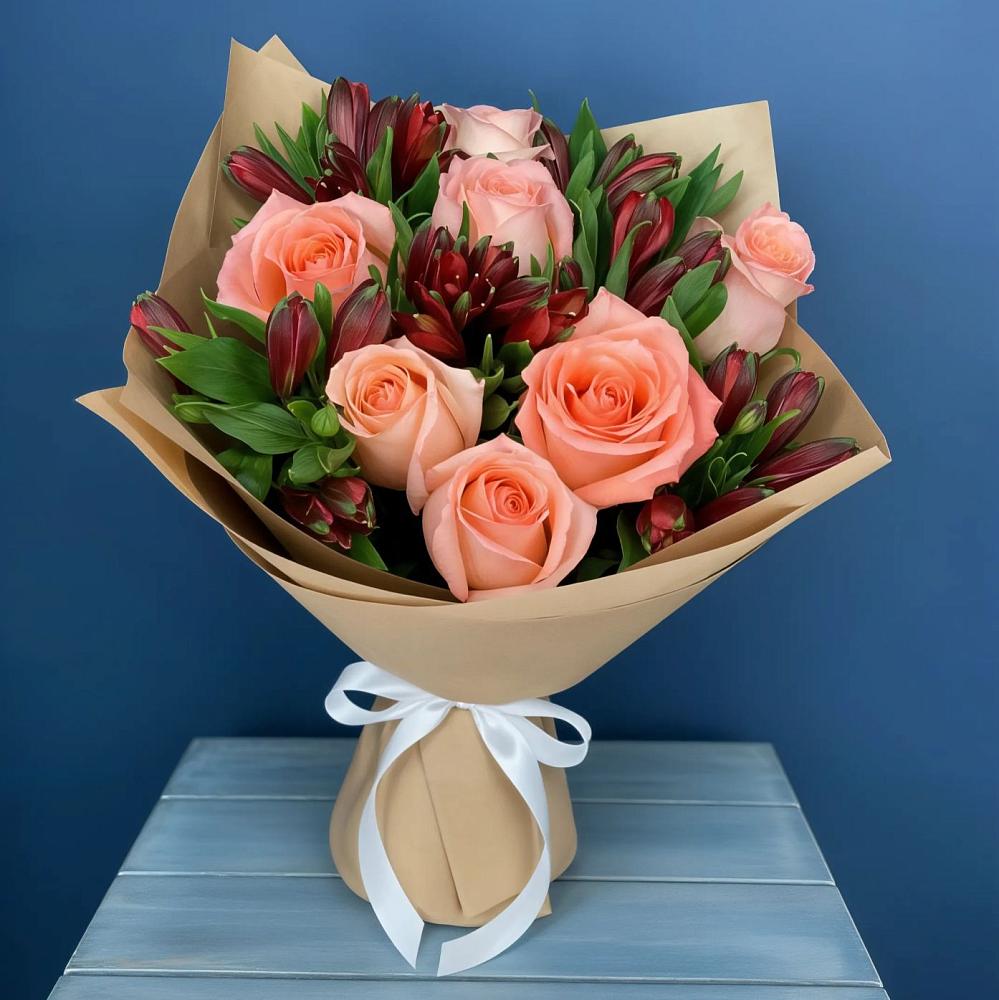 Букет цветов из: Розы и Альстромерии в Лесколово