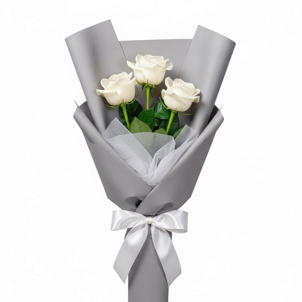 Букет 3 белые розы в Лесколово