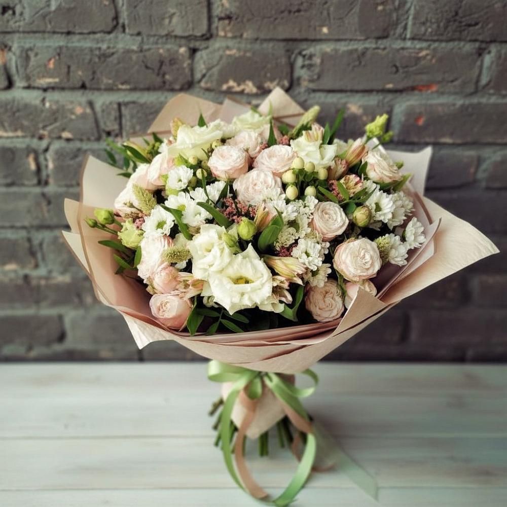 Букет цветов из: Альстромерии, Розы и Хризантемы в Лесколово