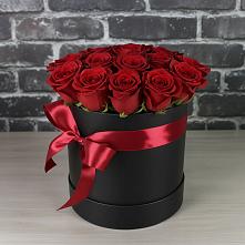 Цветочная композиция из Розы в шляпной коробке #REPLACE_PRED# Лесколово