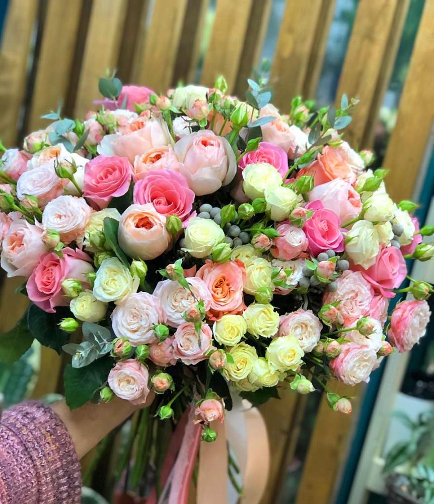 Букет цветов из: Розы в Лесколово