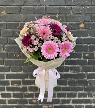 Букет цветов из:  Герберы и Хризантемы #REPLACE_PRED# Лесколово