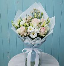 Букет цветов из:  Розы и Лизиантусы в Лесколово